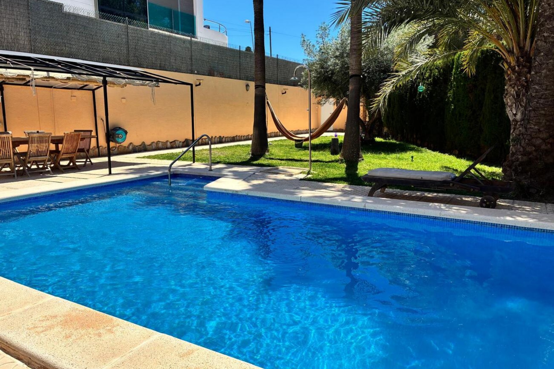 Resale - Villa -
Los Balcones - Costa Blanca