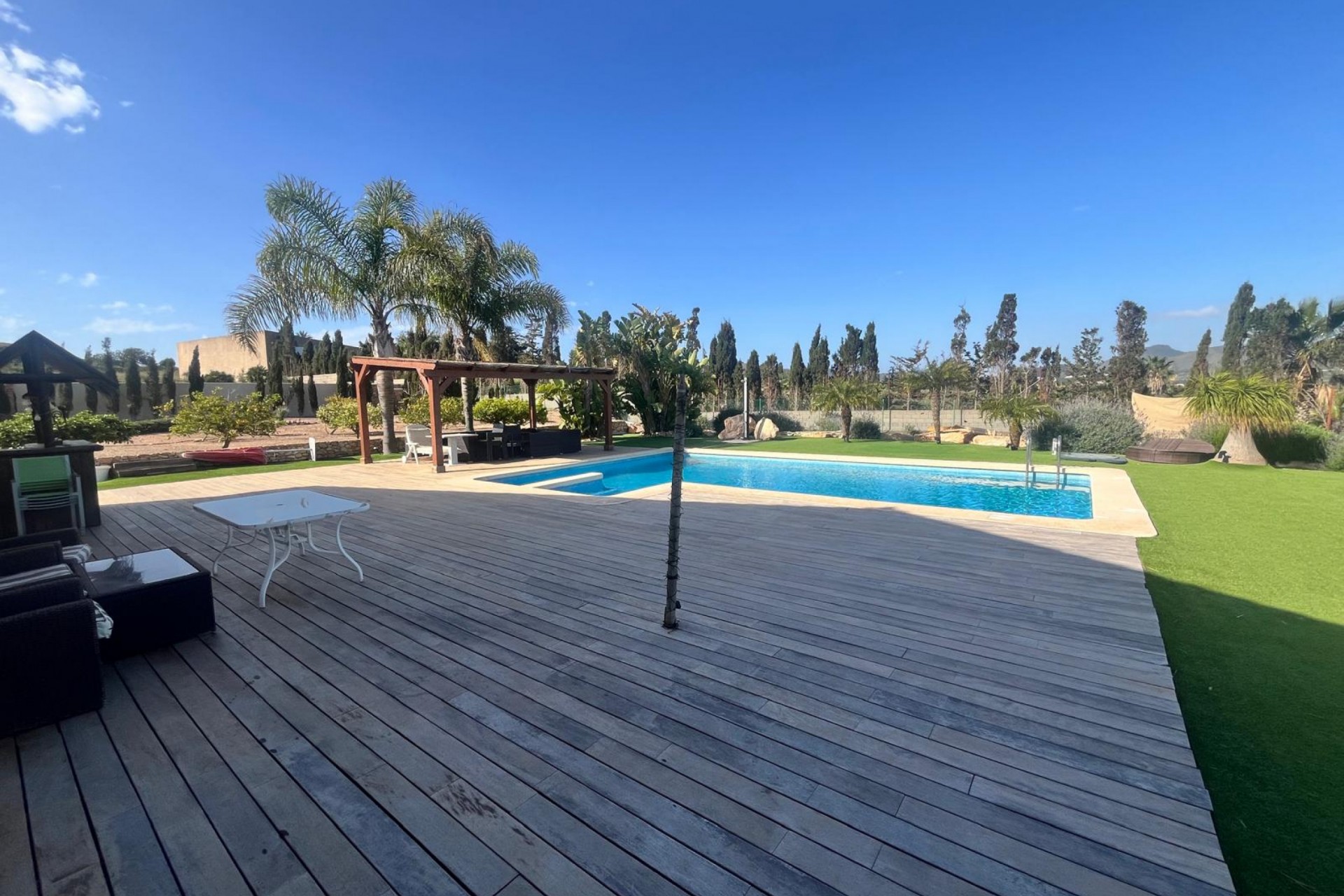 Resale - Villa -
Los Belones - Inland