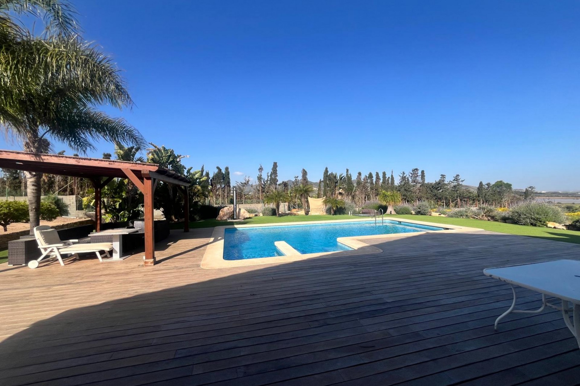 Resale - Villa -
Los Belones - Inland