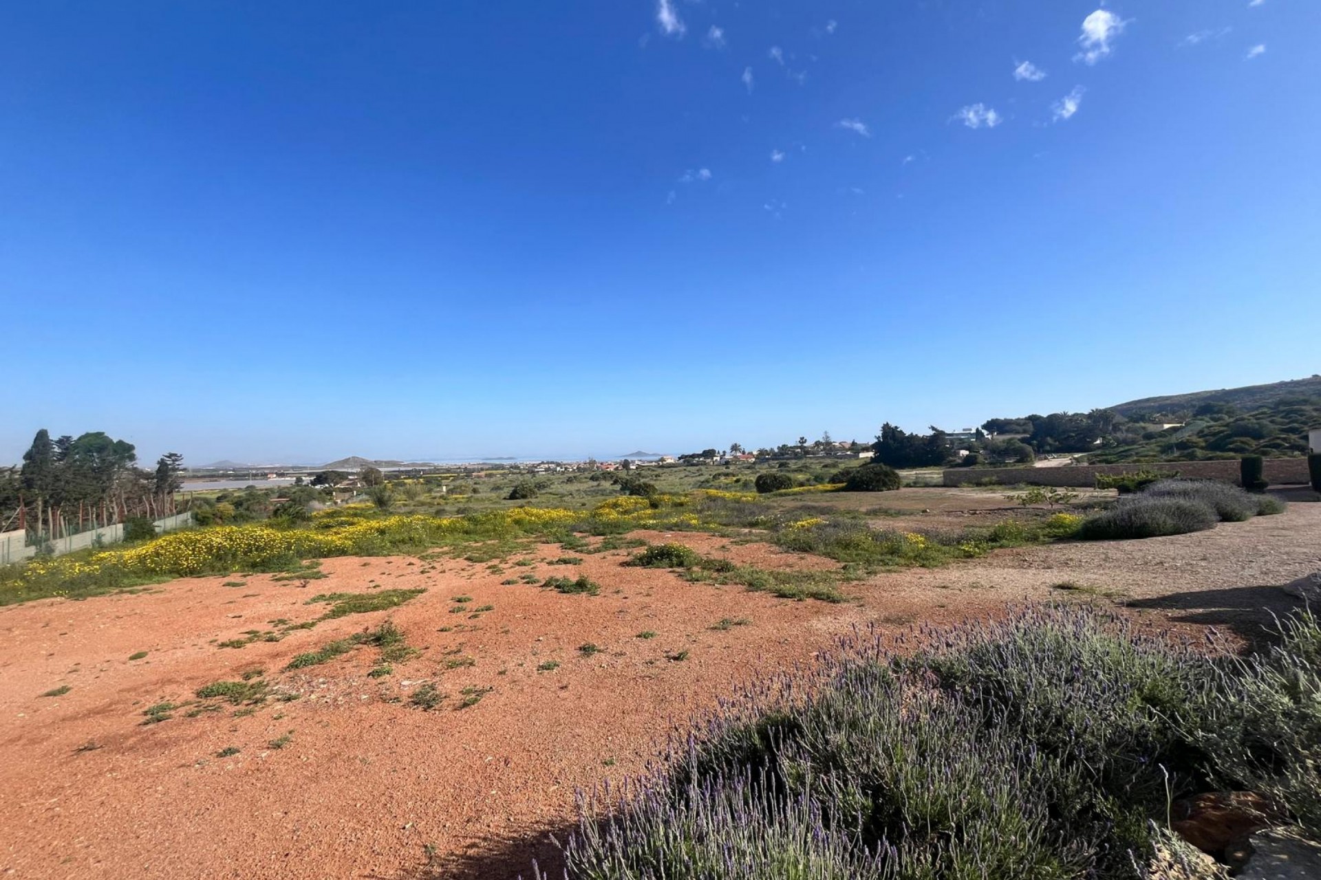 Resale - Villa -
Los Belones - Inland