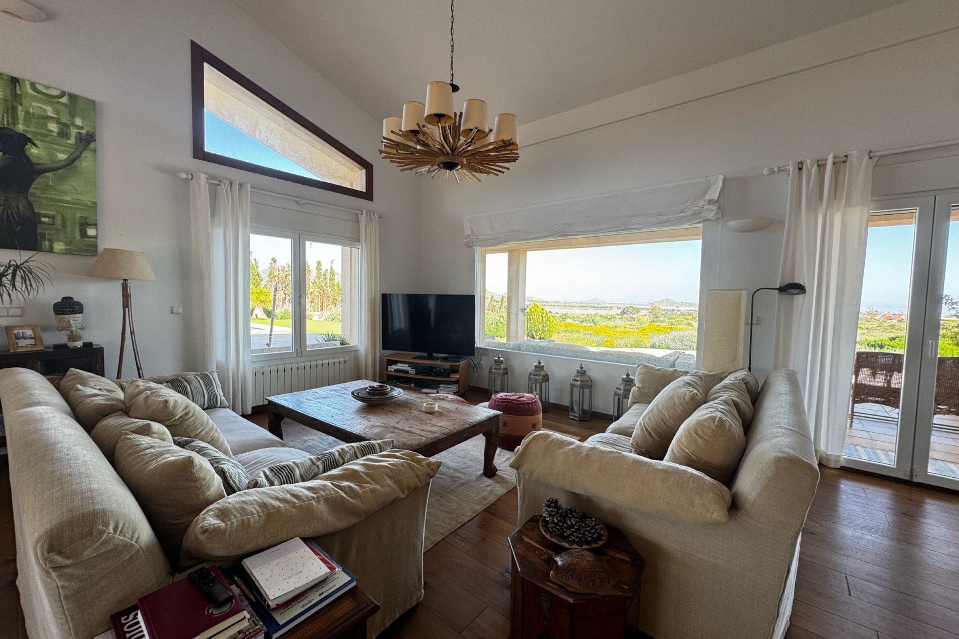 Resale - Villa -
Los Belones - Inland