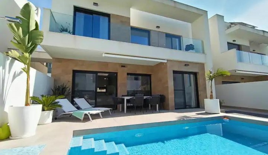 Resale - Villa -
Los Montesinos - Costa Blanca