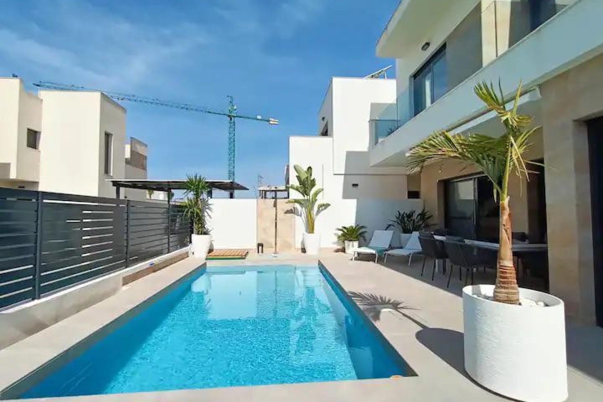 Resale - Villa -
Los Montesinos - Costa Blanca