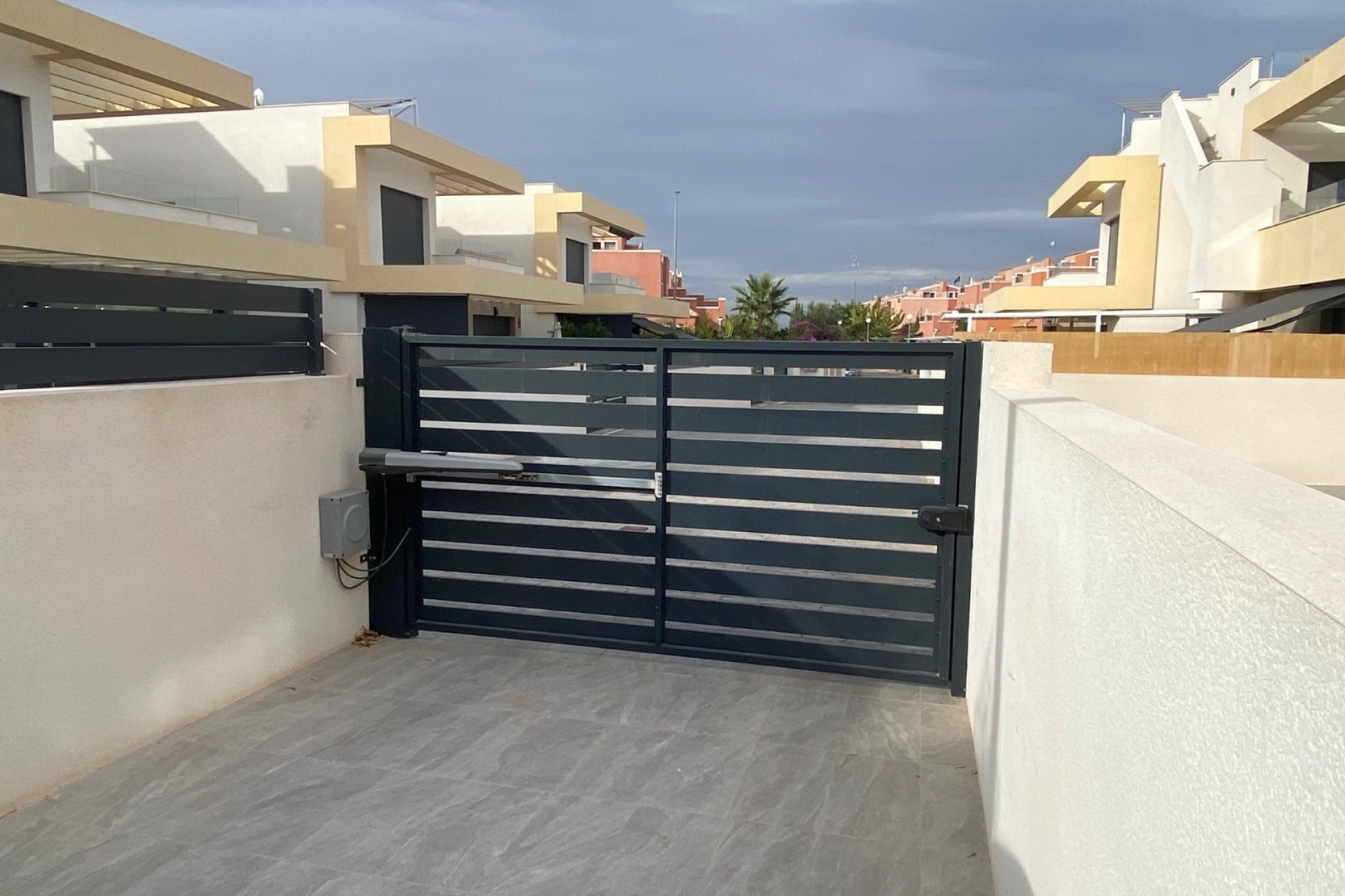 Resale - Villa -
Los Montesinos - Costa Blanca