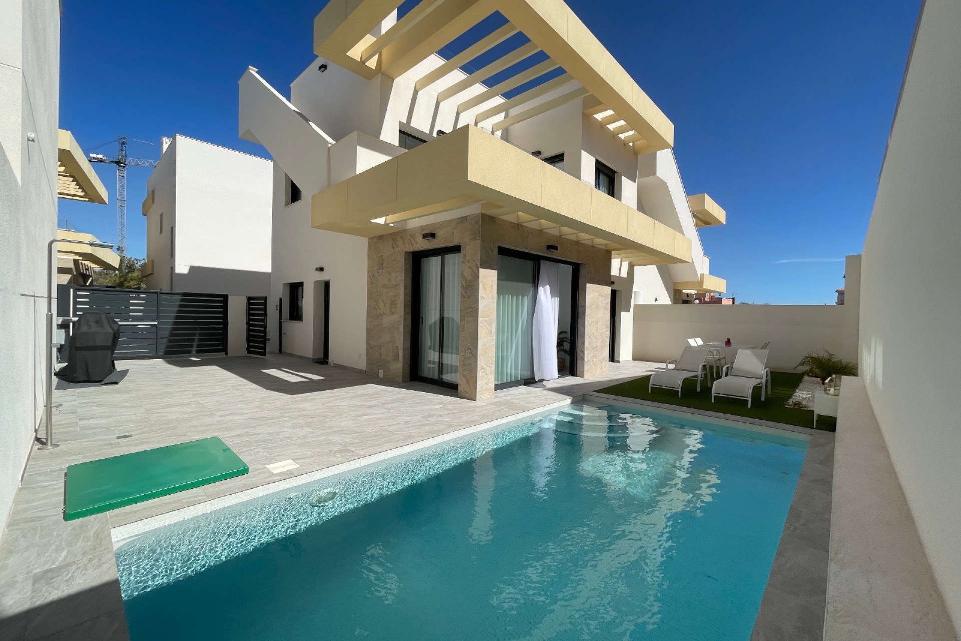 Resale - Villa -
Los Montesinos - Costa Blanca