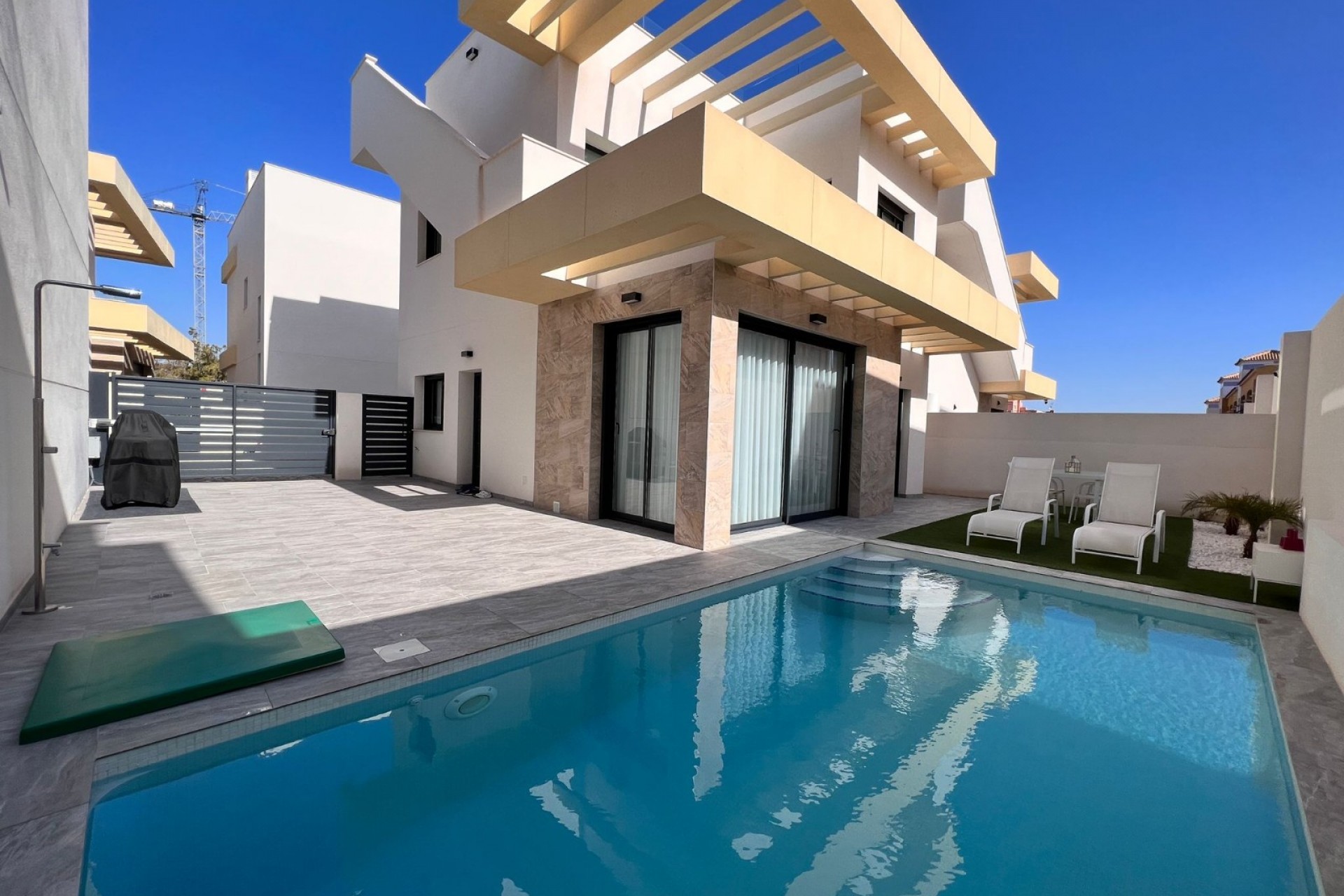 Resale - Villa -
Los Montesinos - Costa Blanca