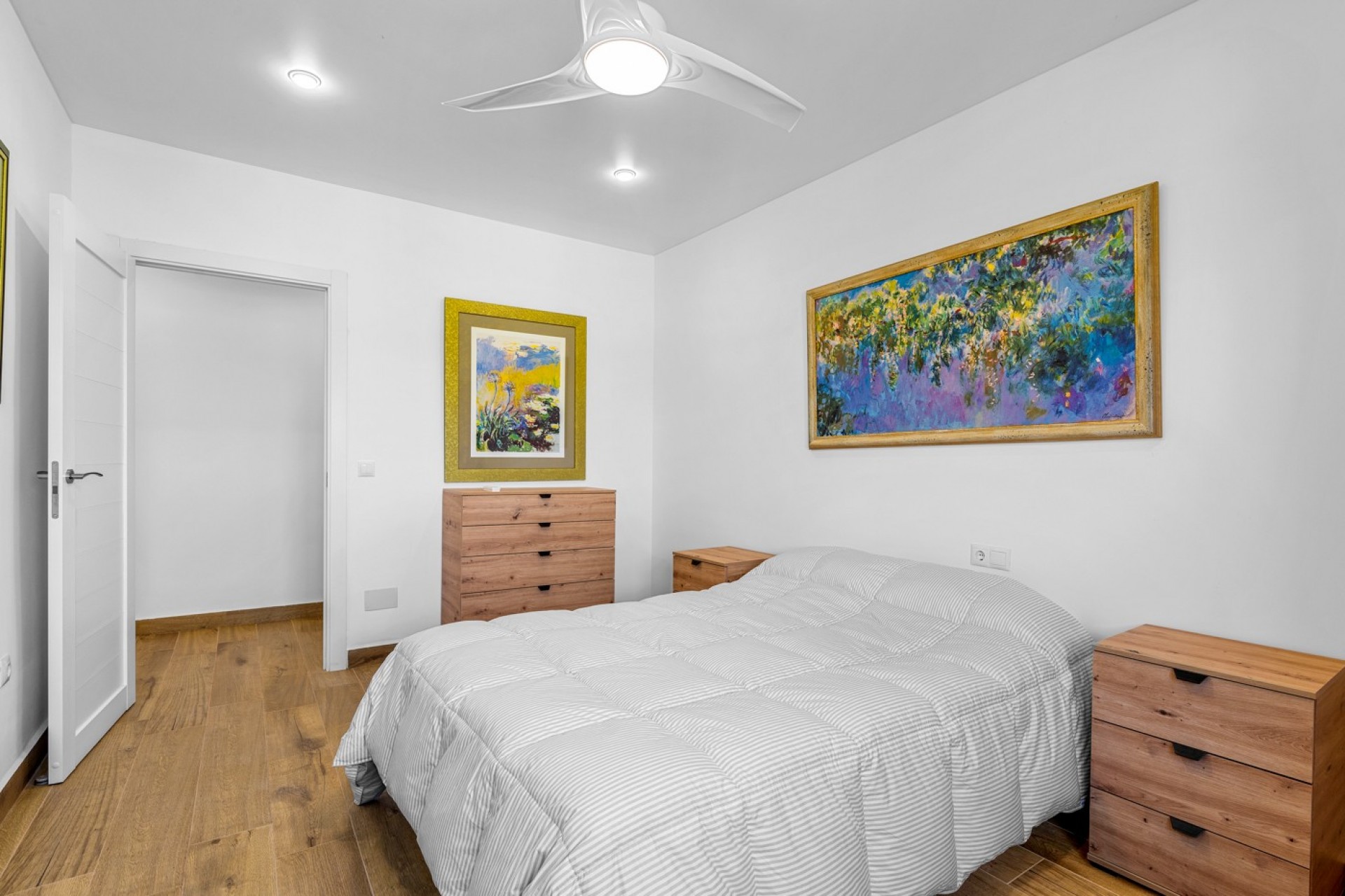 Resale - Villa -
Los Montesinos - Costa Blanca