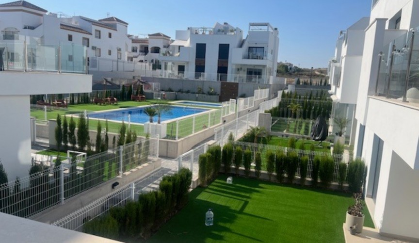 Resale - Villa -
Los Montesinos - Costa Blanca