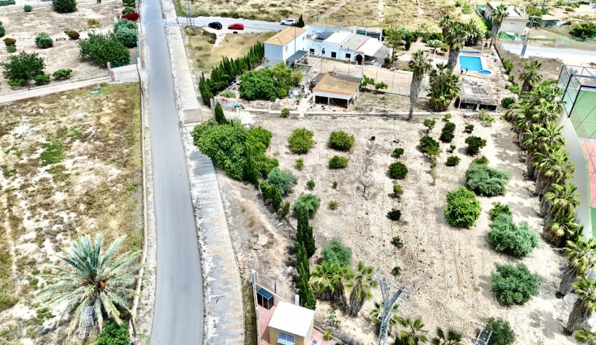 Resale - Villa -
Los Montesinos - Costa Blanca