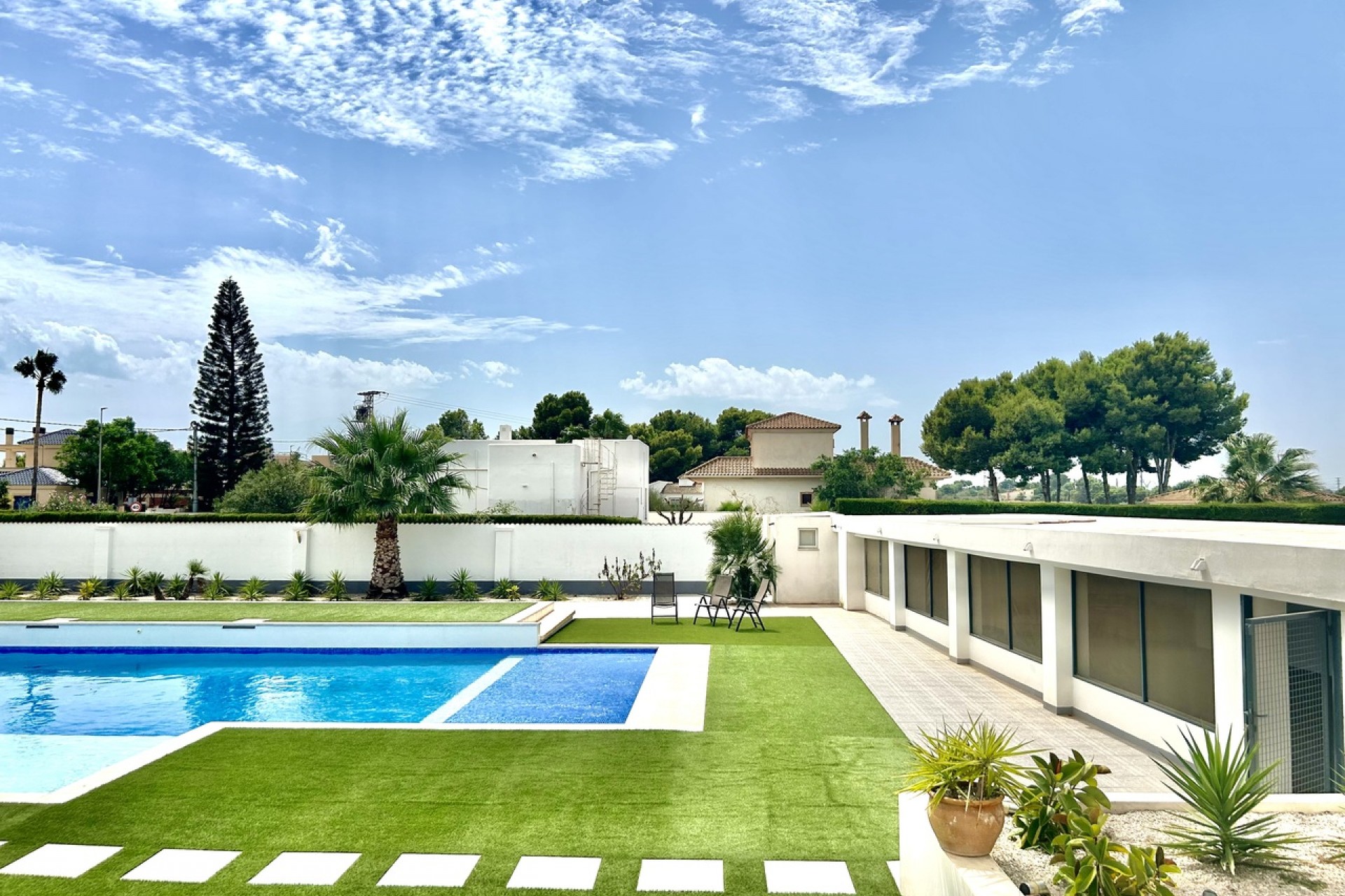 Resale - Villa -
Los Montesinos - Costa Blanca
