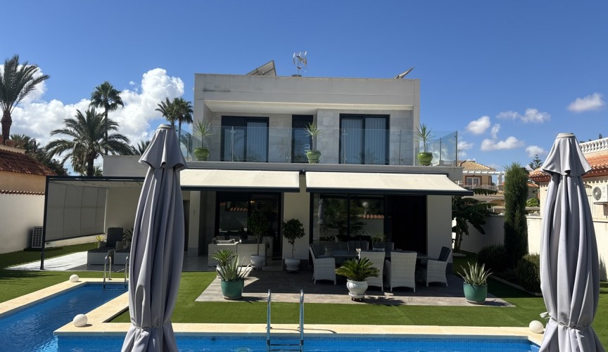 Resale - Villa -
Los Urrutias - Costa Calida