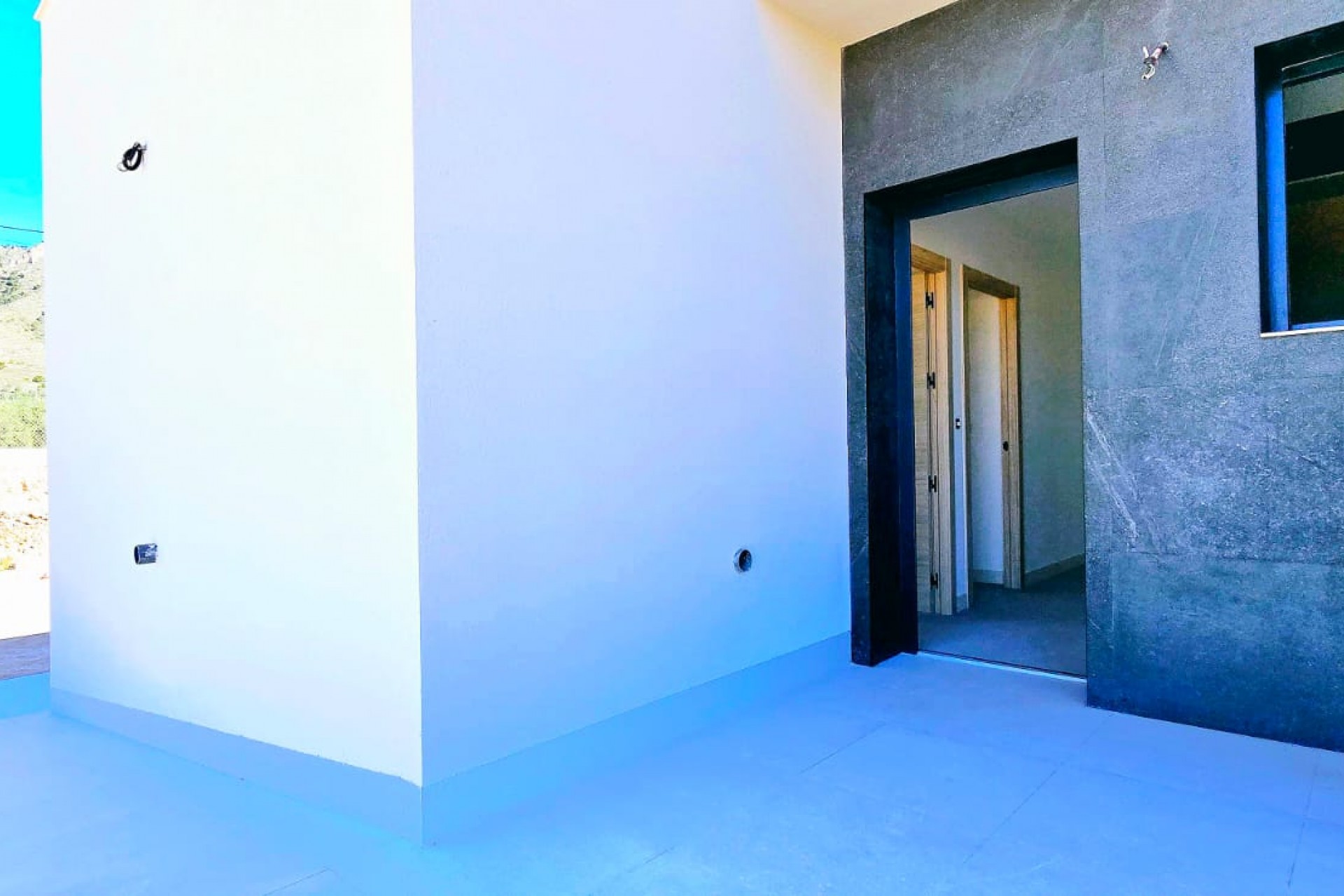 Resale - Villa -
Macisvenda - Inland