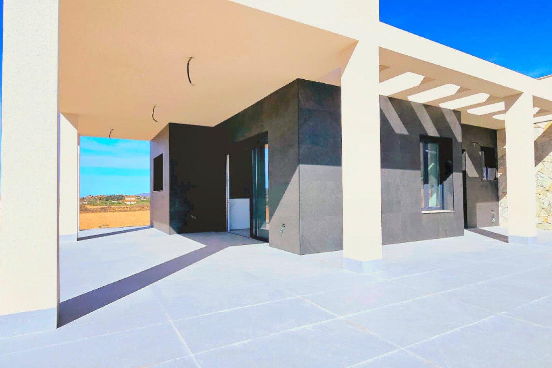 Resale - Villa -
Macisvenda - Inland