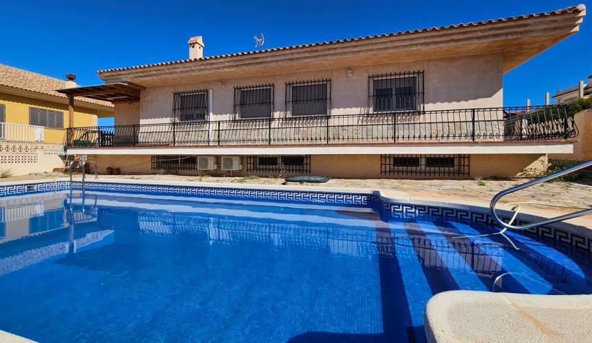 Resale - Villa -
Mar de Cristal - Costa Calida