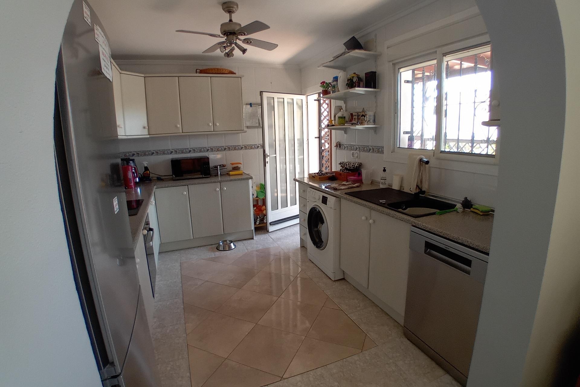 Resale - Villa -
Mazarron - Camposol