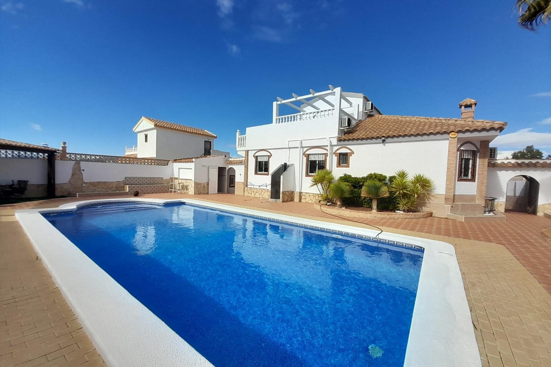 Resale - Villa -
Mazarron - Camposol
