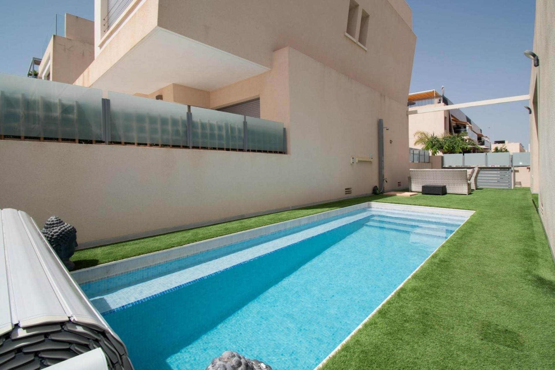 Resale - Villa -
Mil Palmeras - Costa Blanca