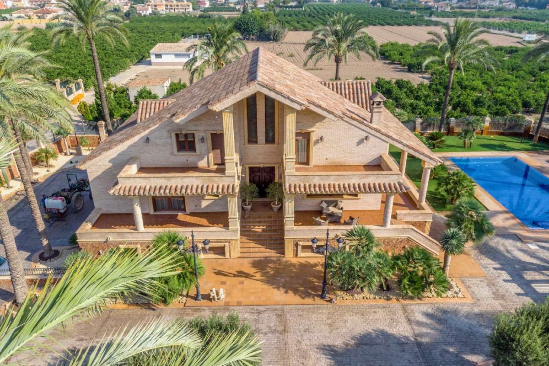 Resale - Villa -
Molins - Inland