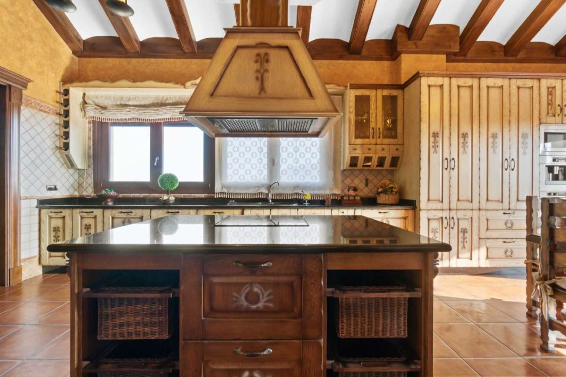 Resale - Villa -
Molins - Inland