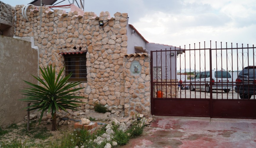 Resale - Villa -
Monóvar/Monóver - Inland