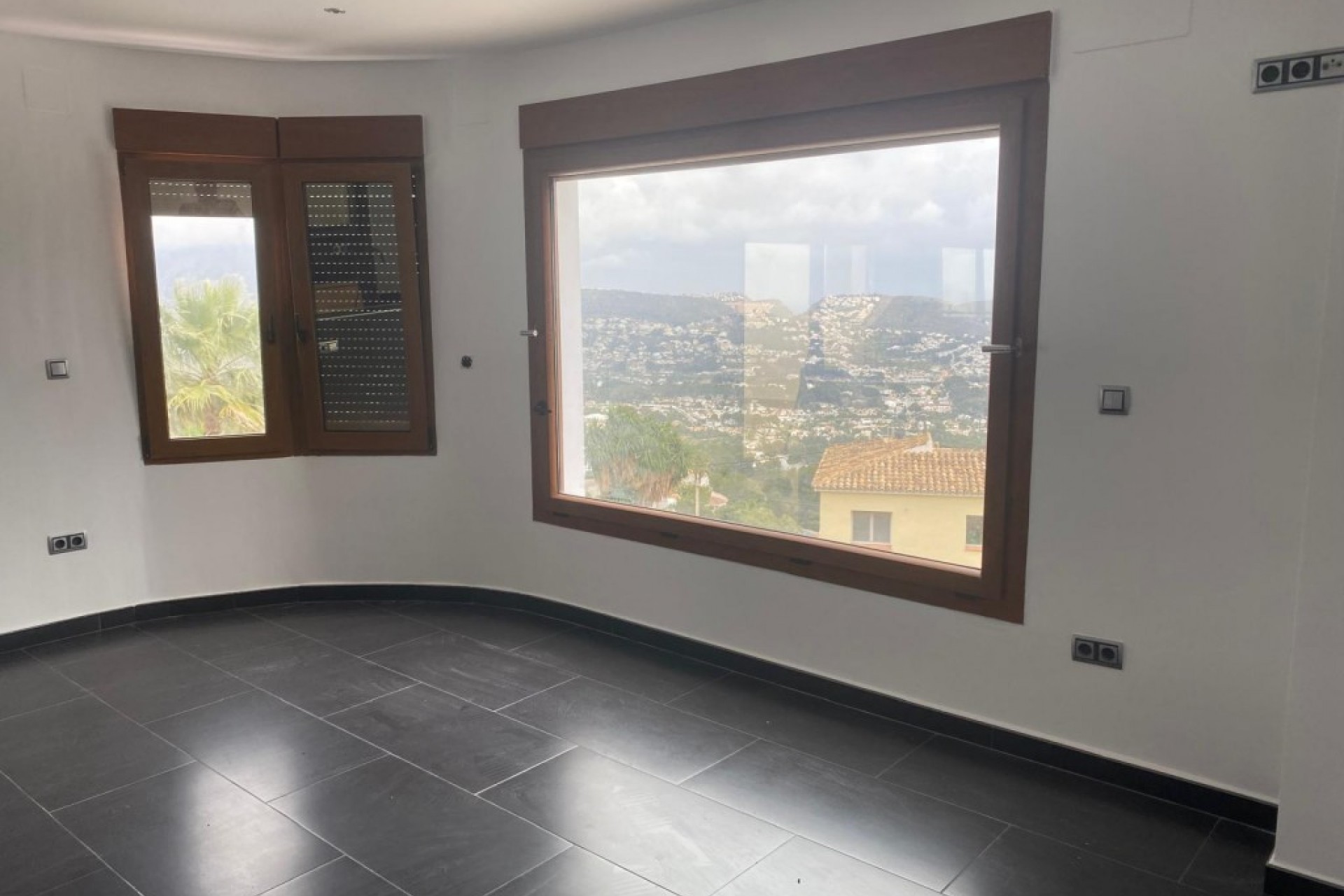 Resale - Villa -
Moraira - Costa Blanca