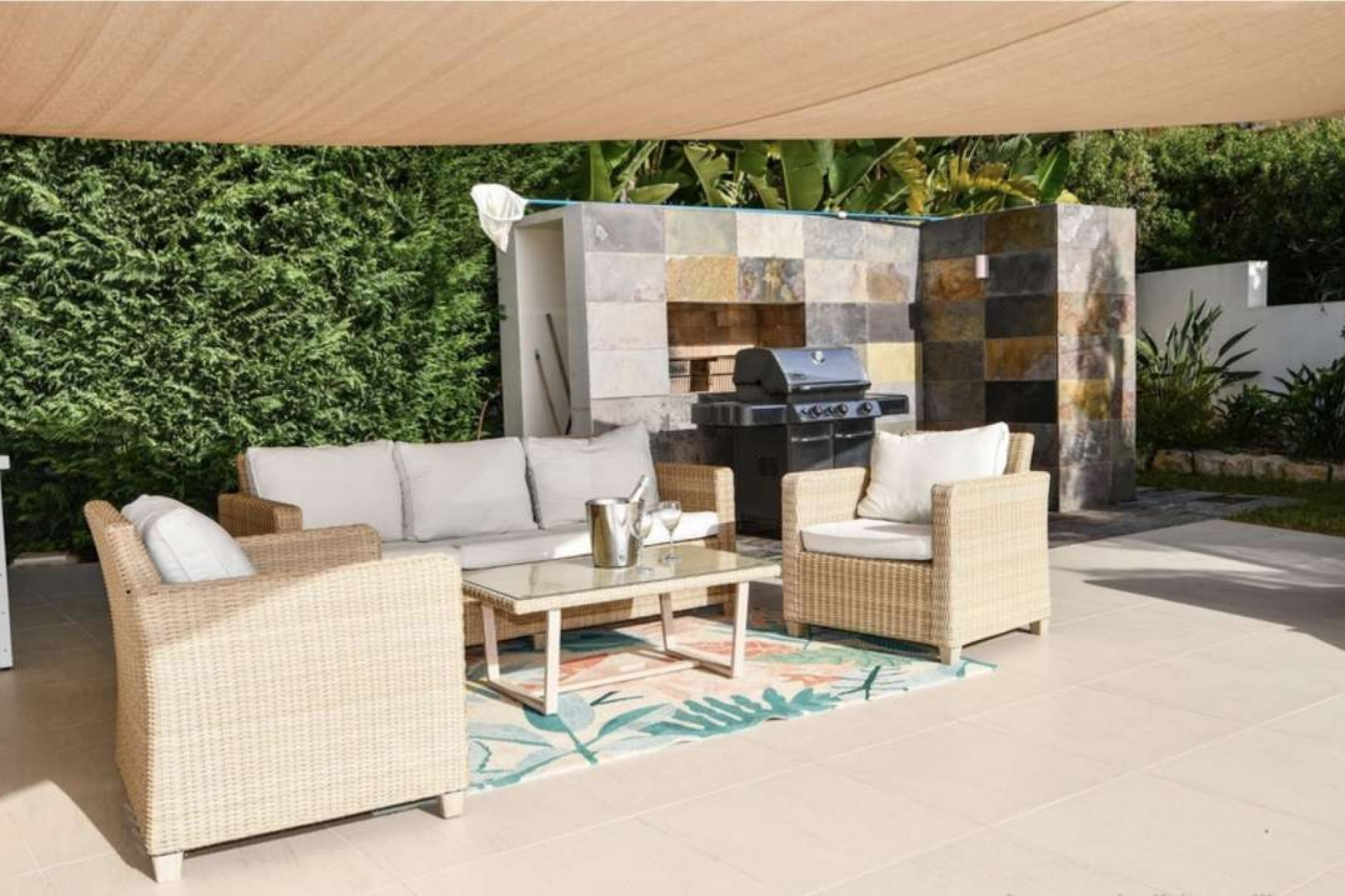 Resale - Villa -
Moraira - Costa Blanca