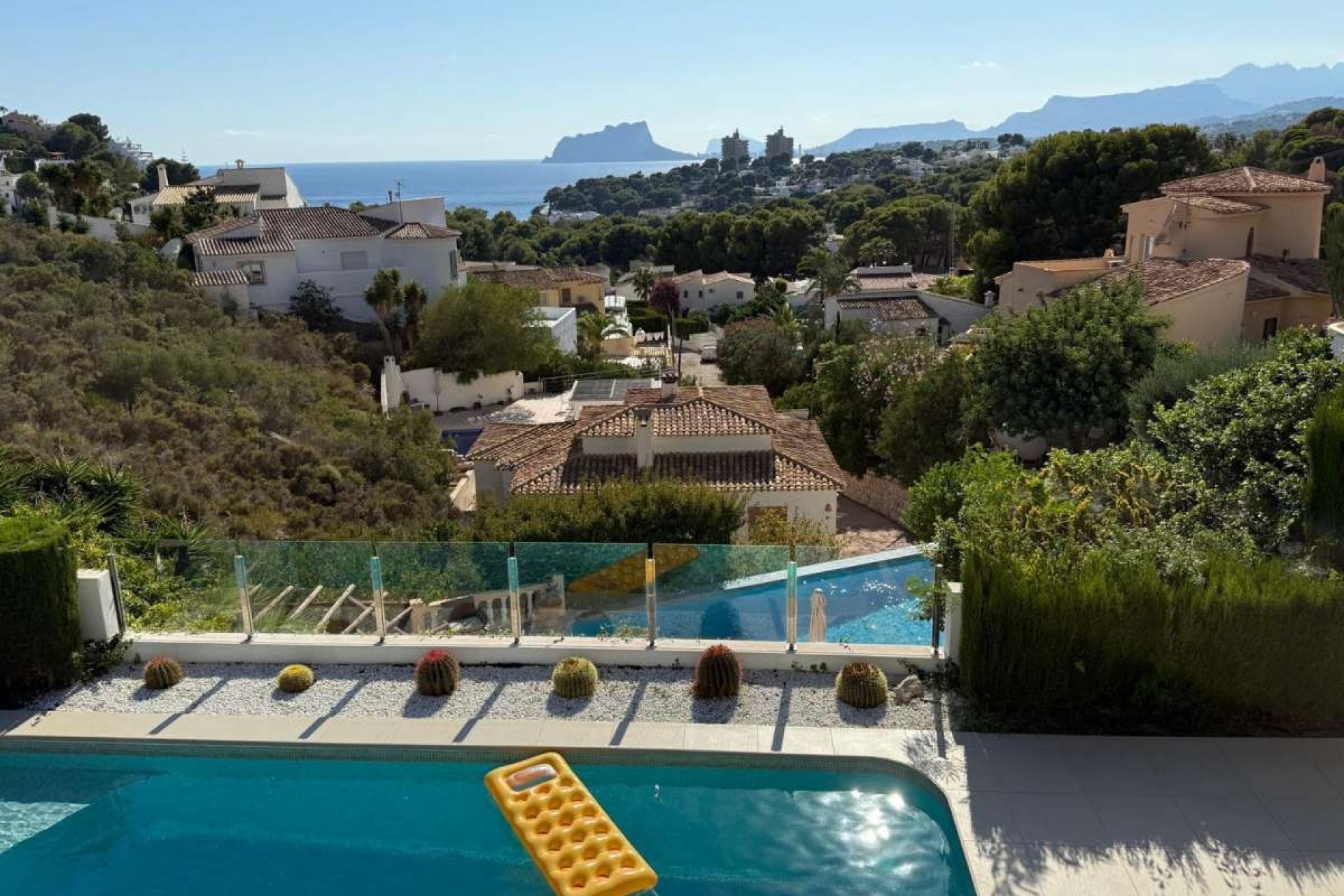 Resale - Villa -
Moraira - Costa Blanca