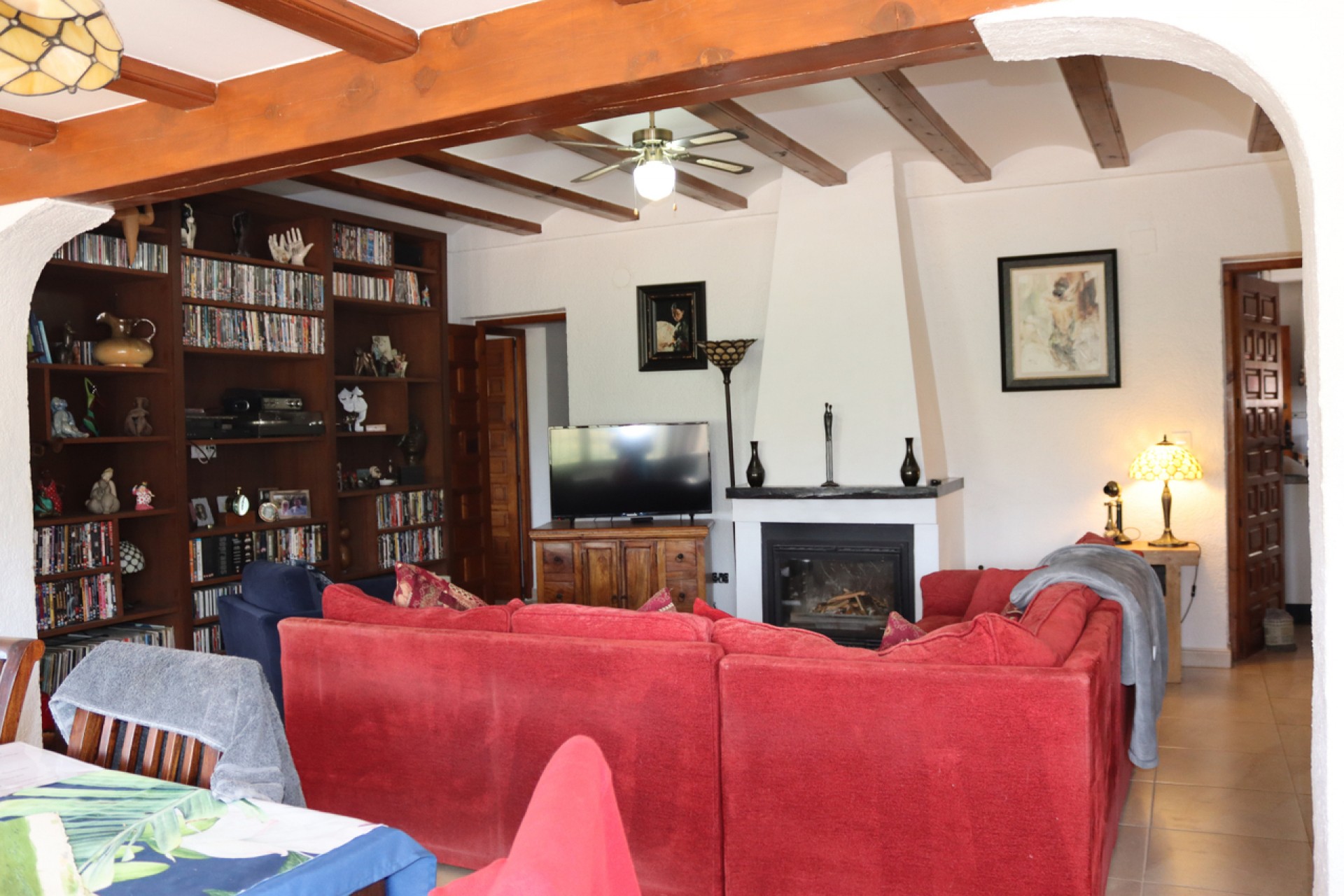 Resale - Villa -
Orba - Inland