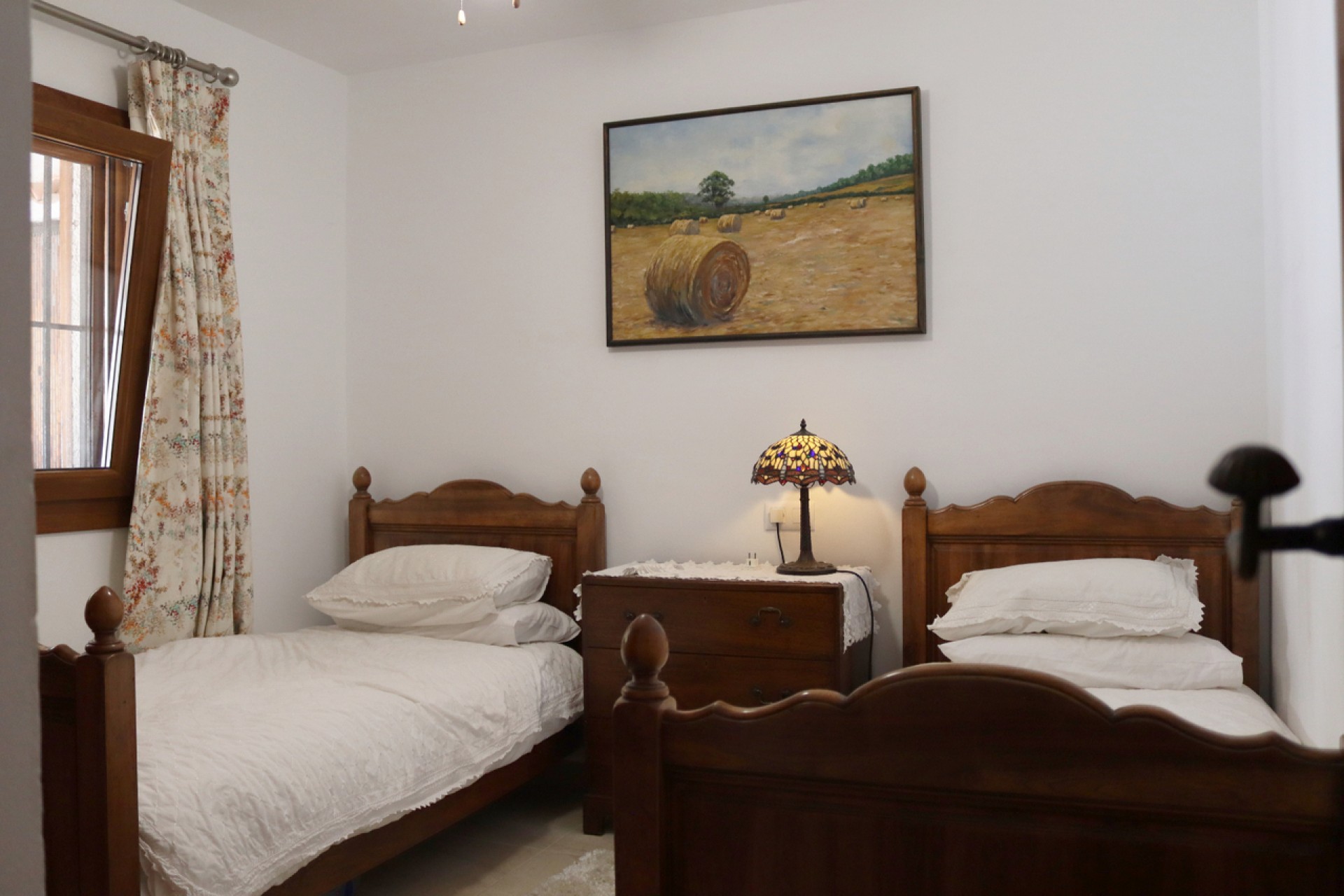 Resale - Villa -
Orba - Inland