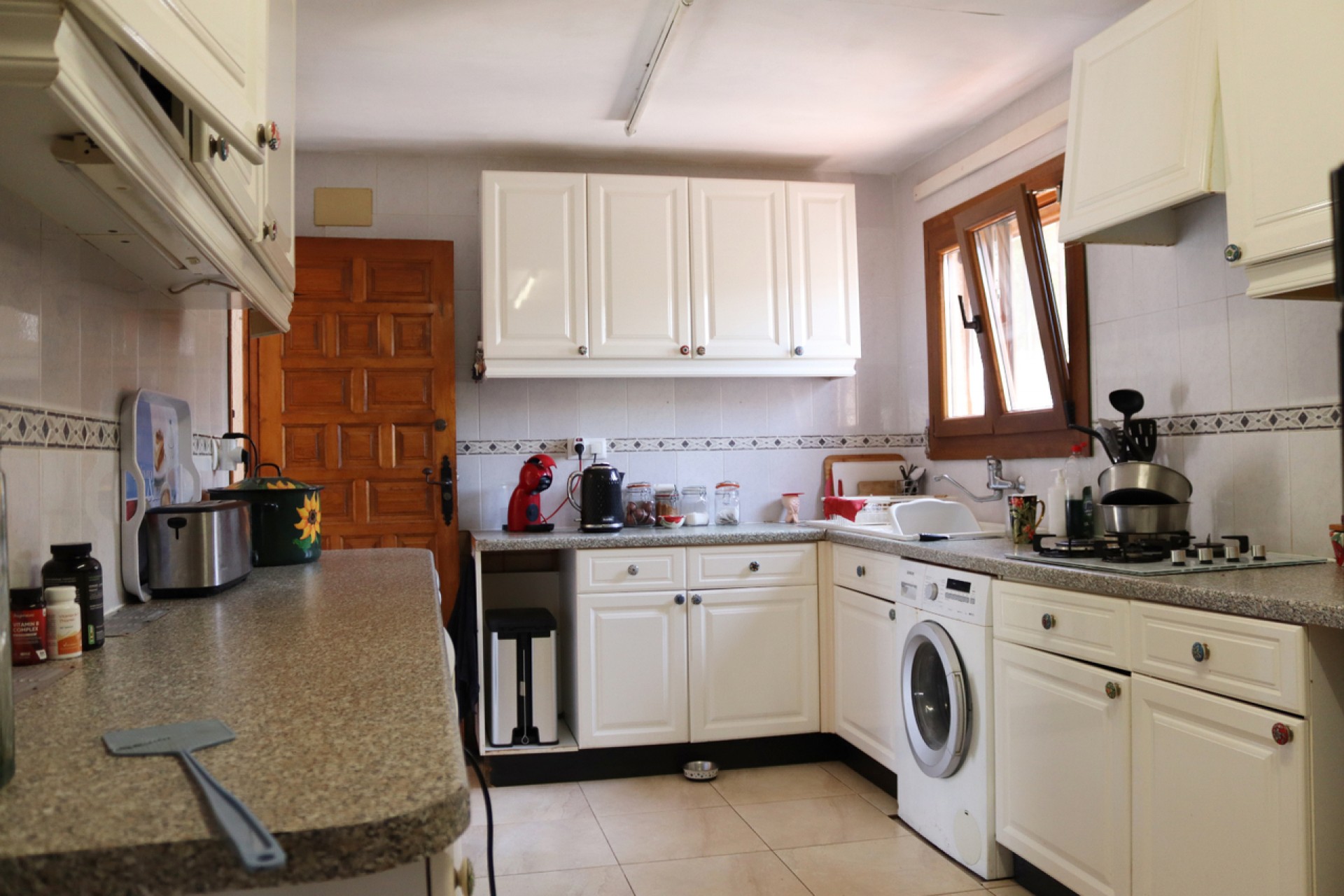 Resale - Villa -
Orba - Inland