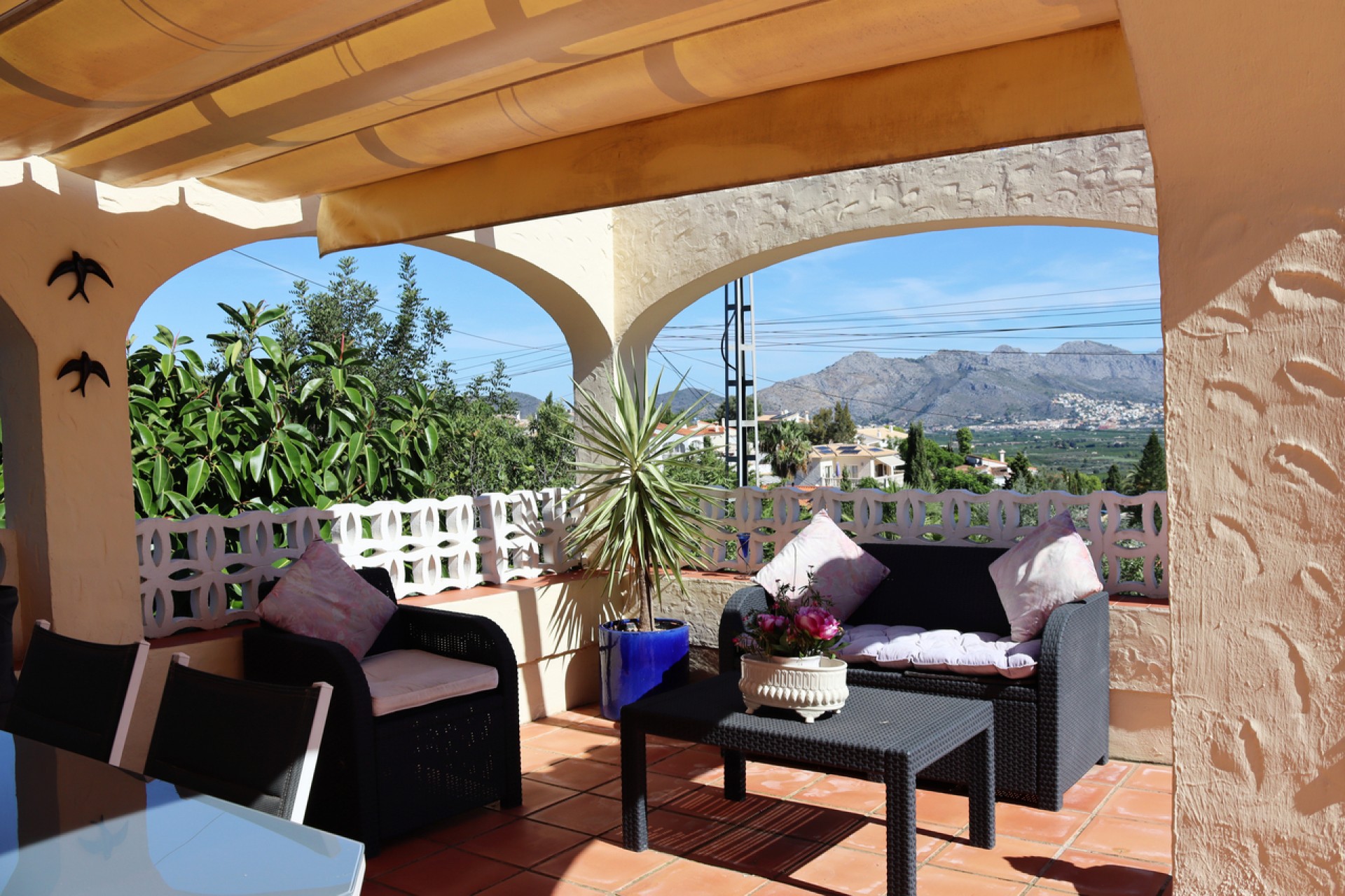 Resale - Villa -
Orba - Inland