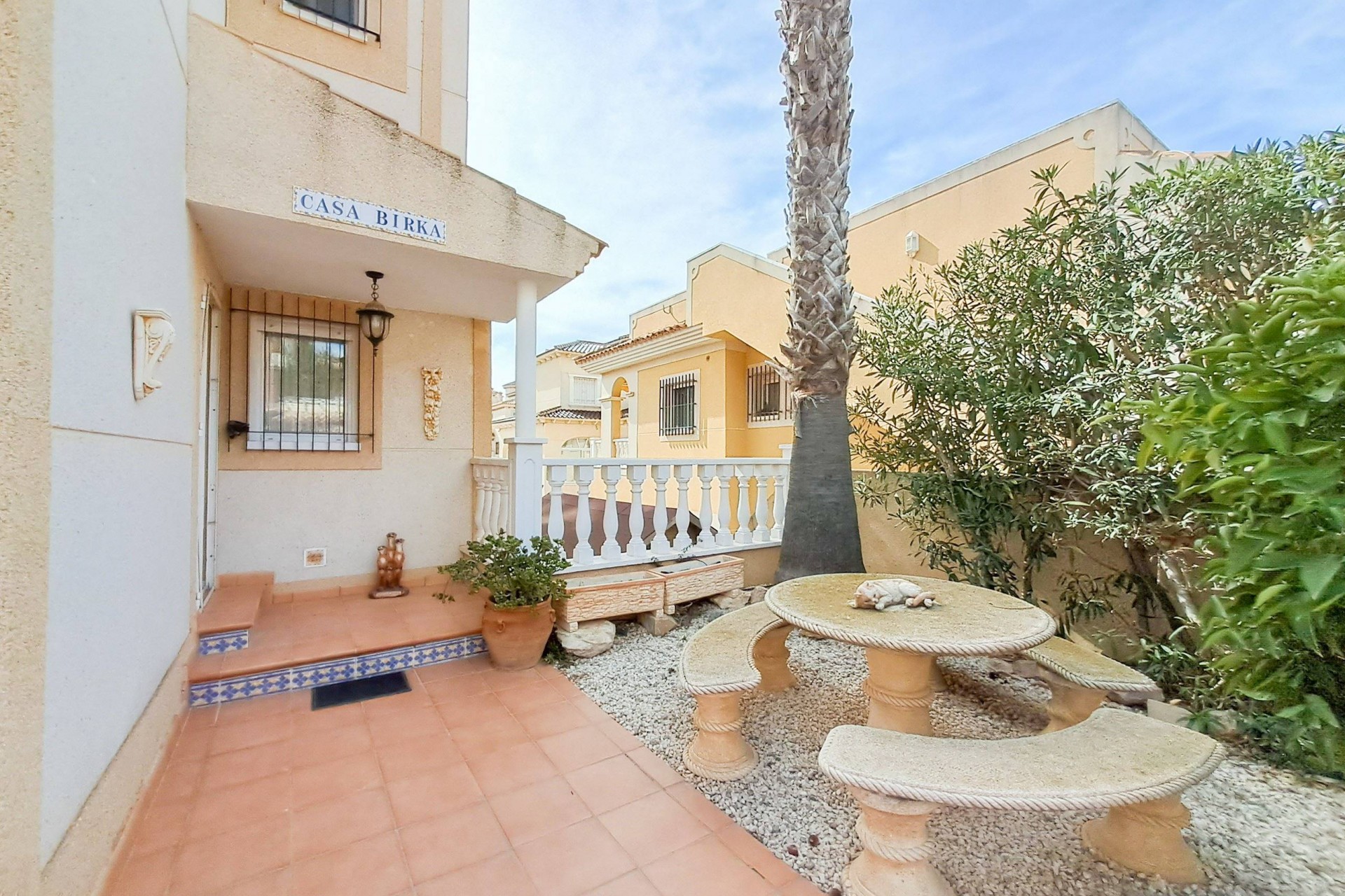 Resale - Villa -
Orihuela Costa - Altos De Campoamor