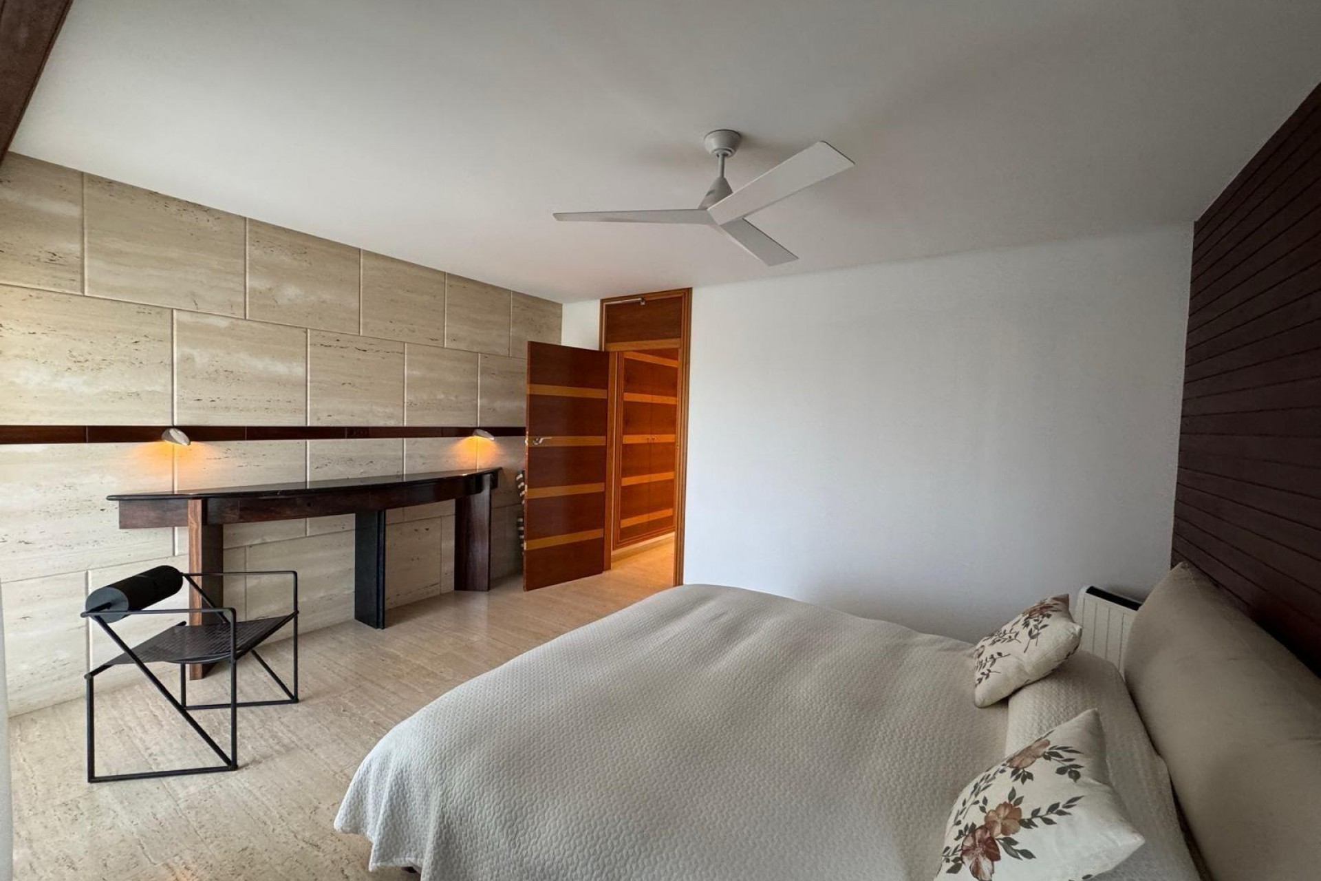 Resale - Villa -
Orihuela Costa - Altos De Campoamor