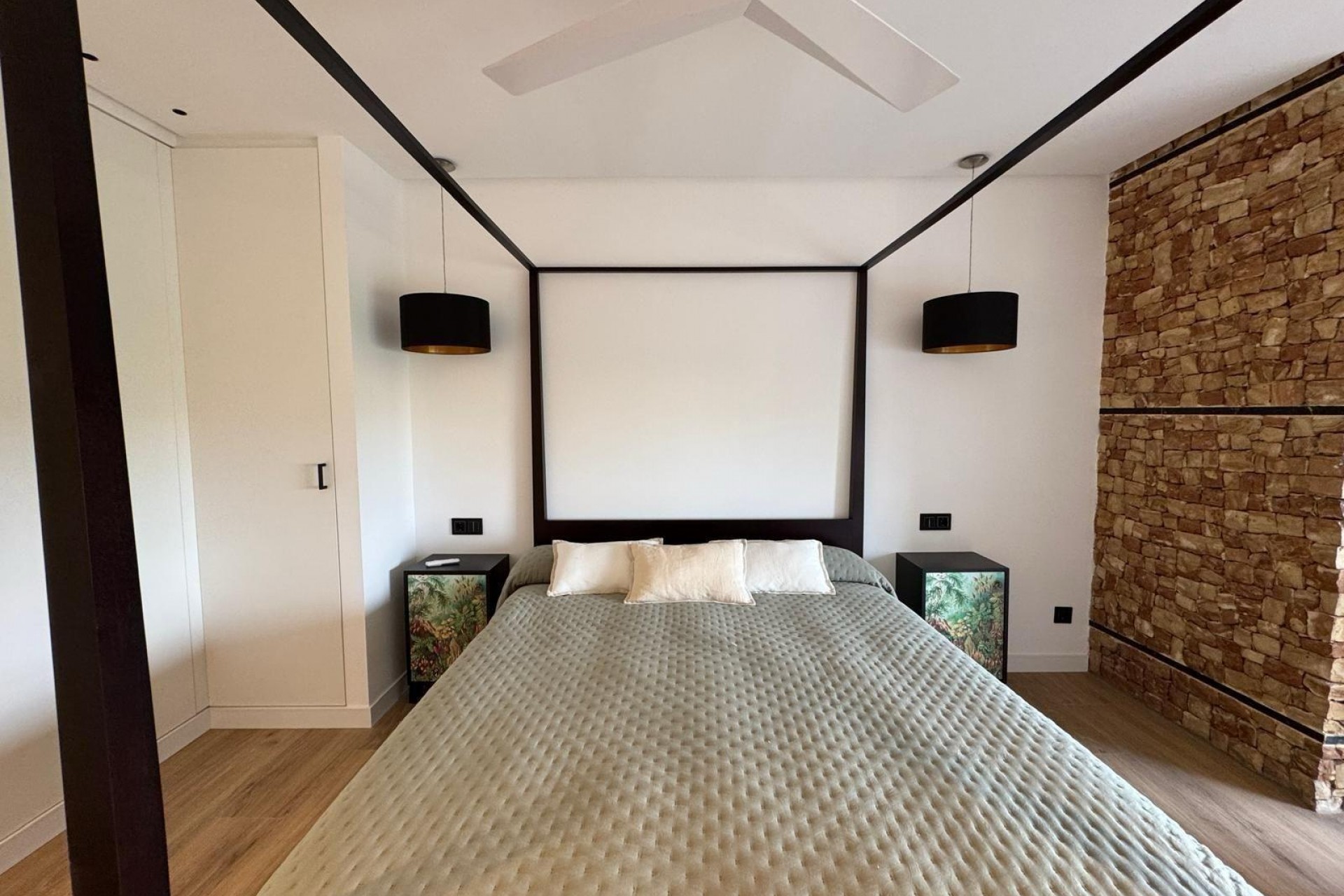 Resale - Villa -
Orihuela Costa - Altos De Campoamor