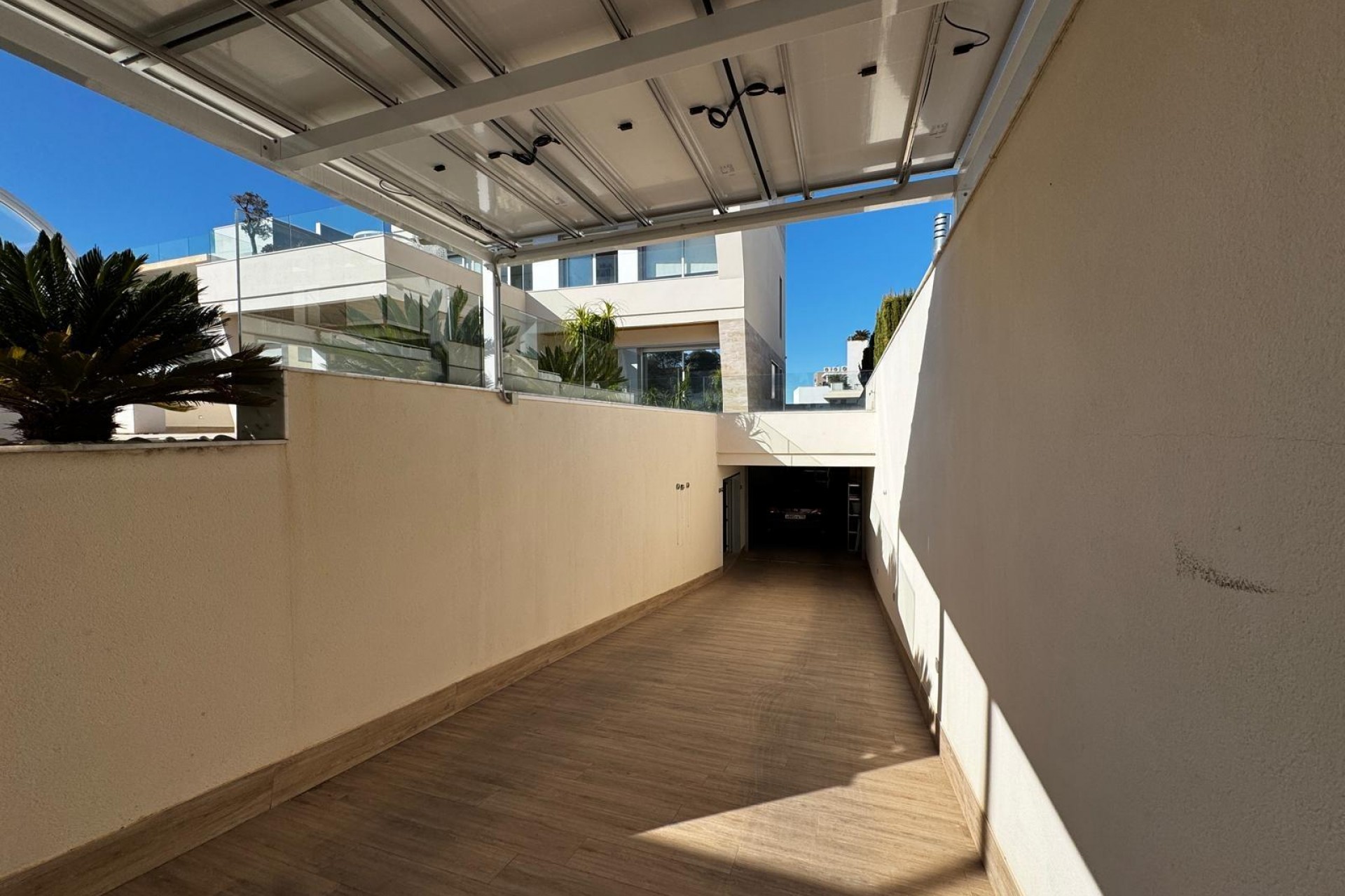 Resale - Villa -
Orihuela Costa - Campoamor
