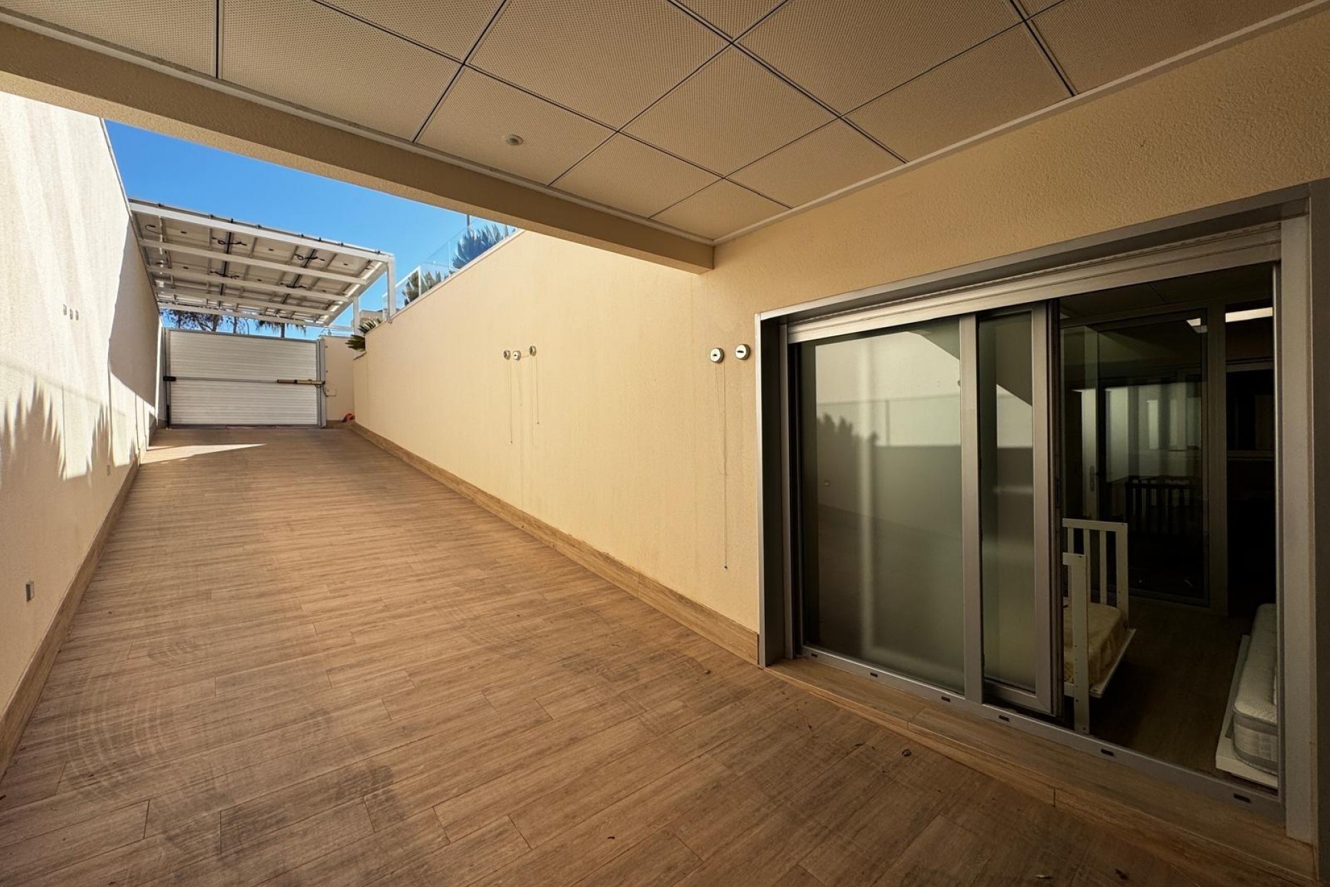 Resale - Villa -
Orihuela Costa - Campoamor