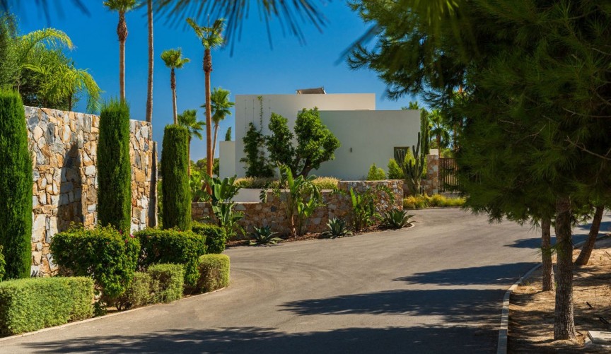 Resale - Villa -
Orihuela Costa - Costa Blanca