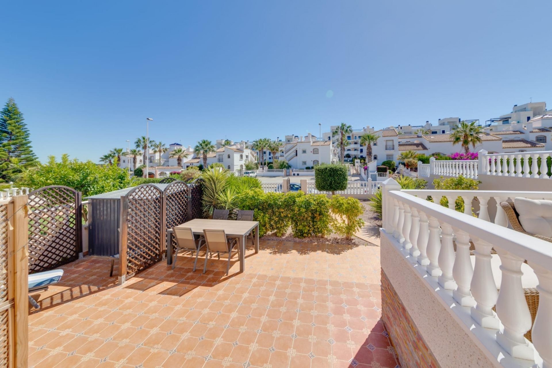 Resale - Villa -
Orihuela Costa - Costa Blanca