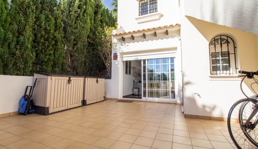 Resale - Villa -
Orihuela Costa - Costa Blanca