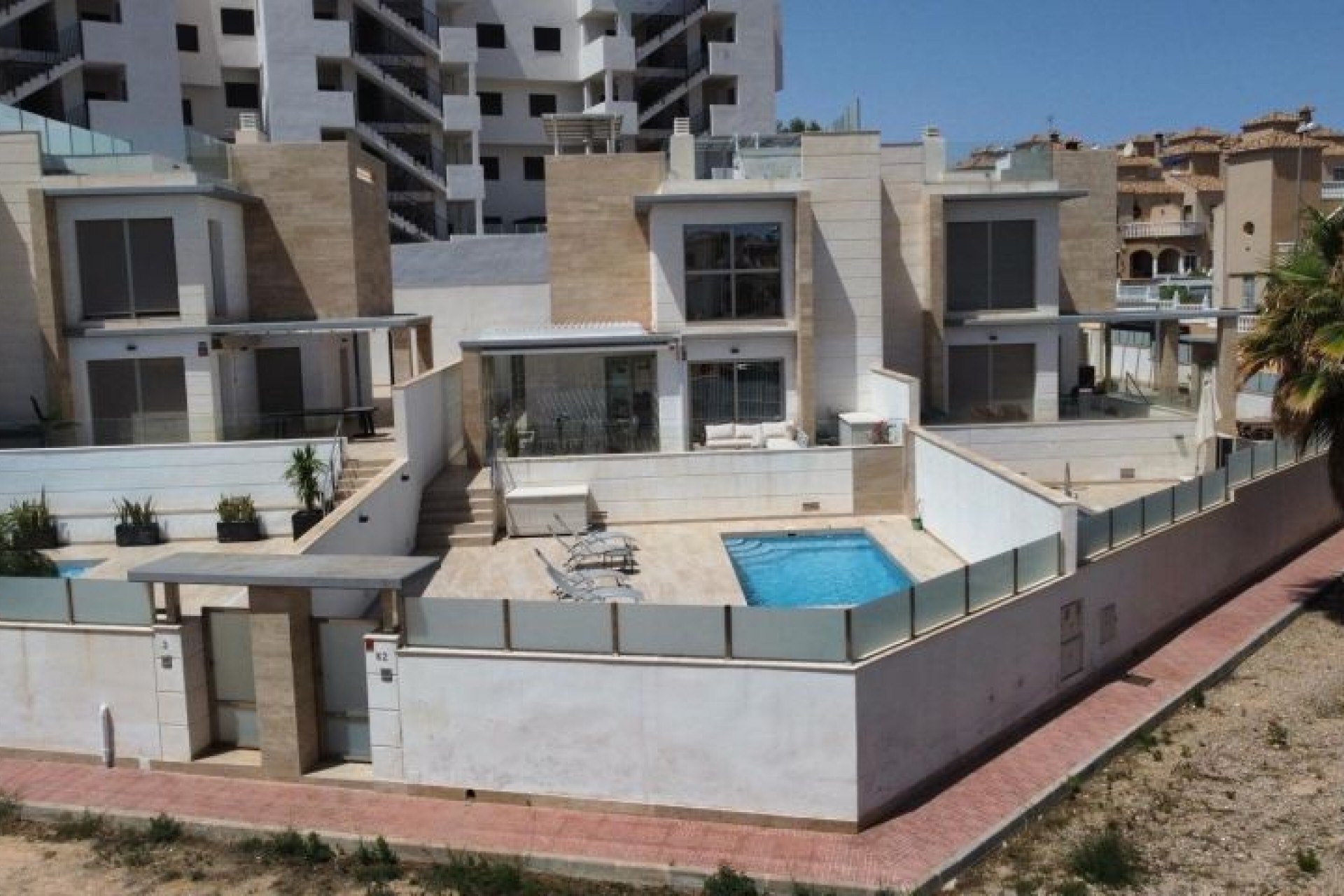 Resale - Villa -
Orihuela Costa - Costa Blanca