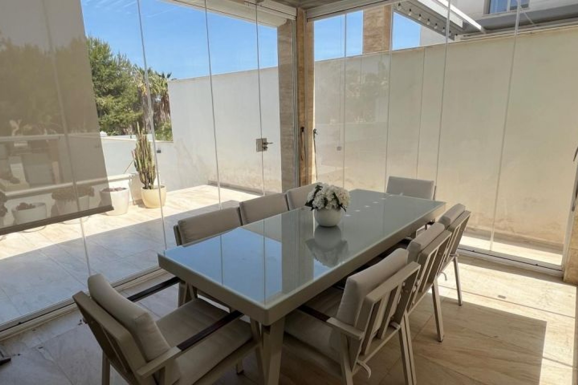 Resale - Villa -
Orihuela Costa - Costa Blanca