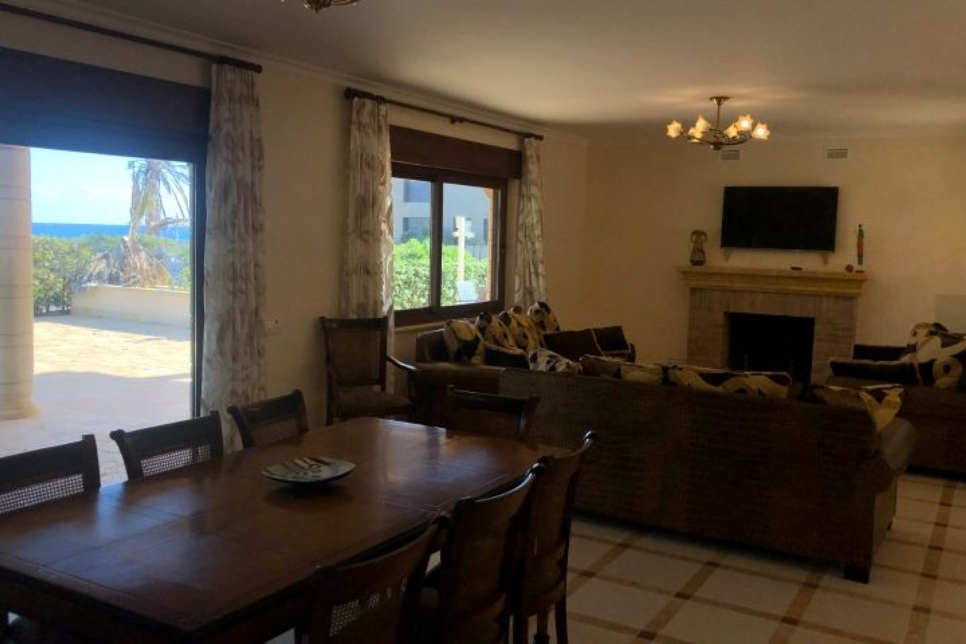 Resale - Villa -
Orihuela Costa - Costa Blanca