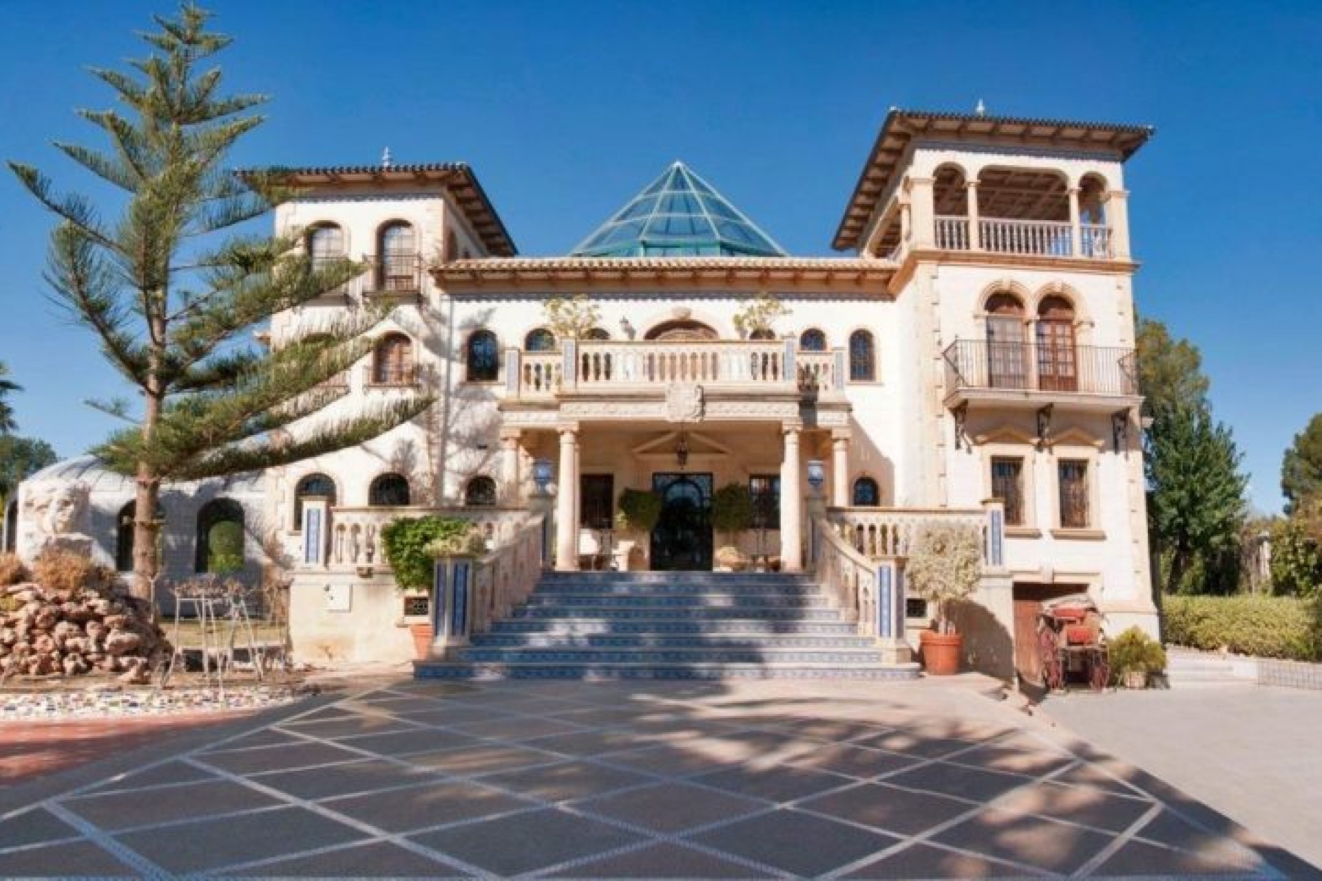 Resale - Villa -
Orihuela Costa - Costa Blanca