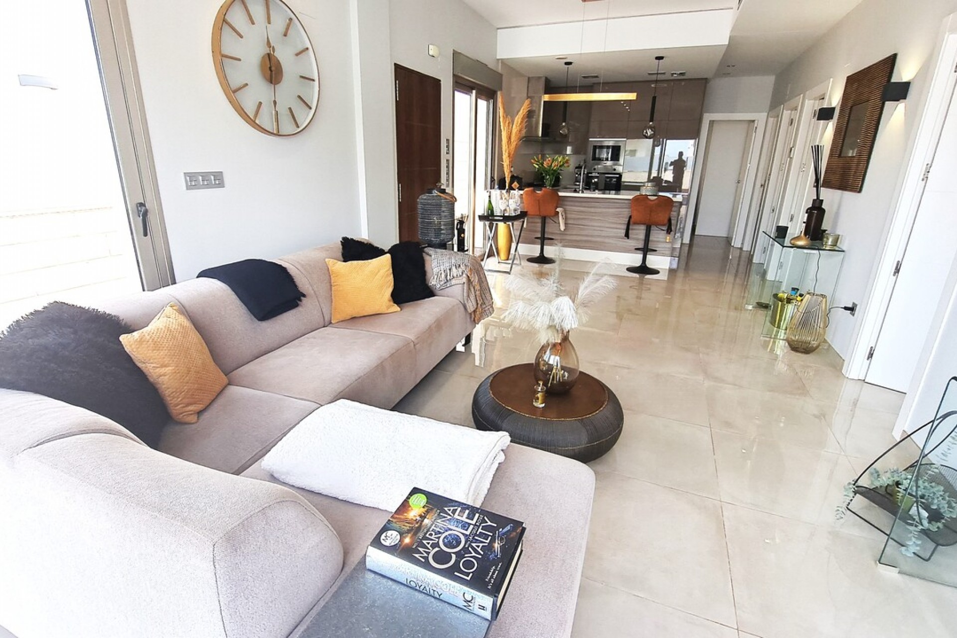 Resale - Villa -
Orihuela Costa - Costa Blanca