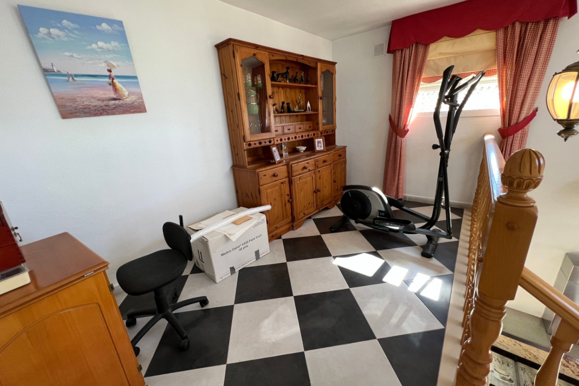 Resale - Villa -
Orihuela Costa - Costa Blanca