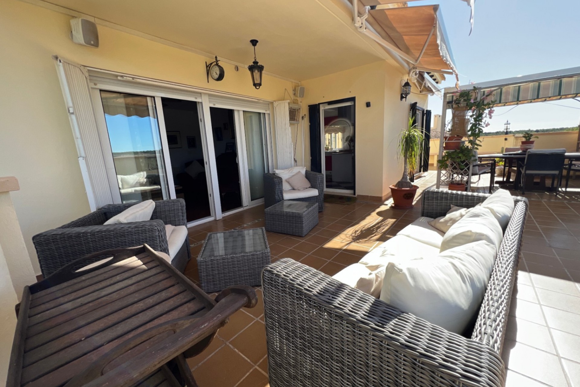 Resale - Villa -
Orihuela Costa - Costa Blanca