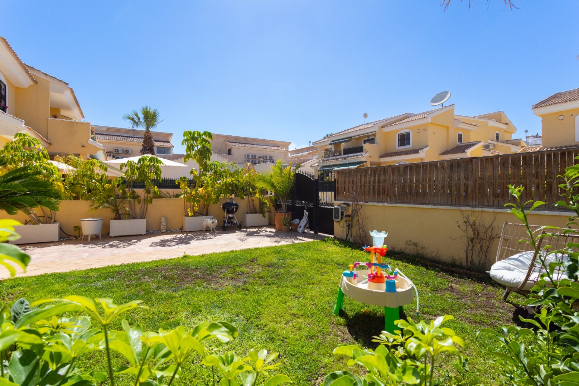 Resale - Villa -
Orihuela Costa - Costa Blanca