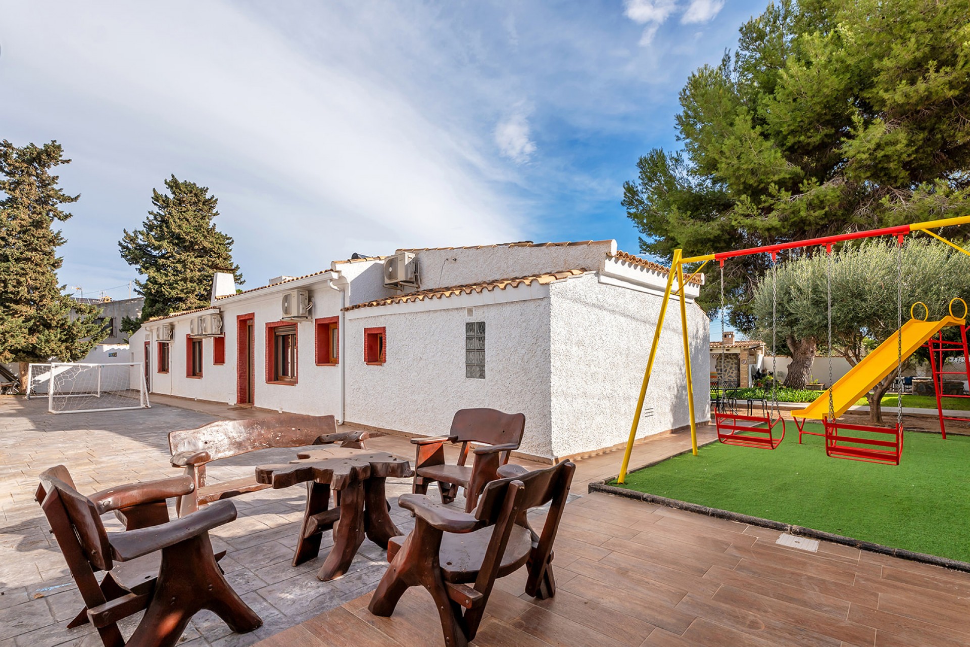 Resale - Villa -
Orihuela Costa - Costa Blanca