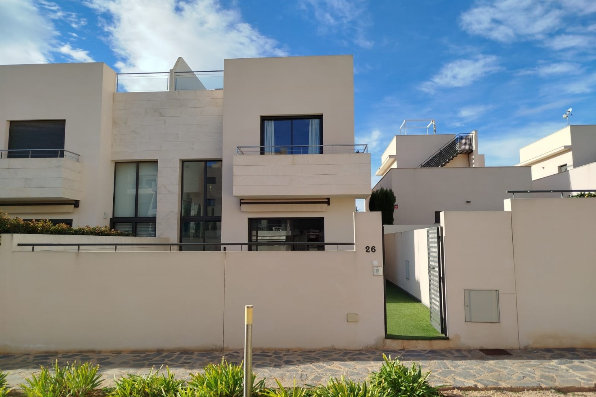 Resale - Villa -
Orihuela Costa - Costa Blanca