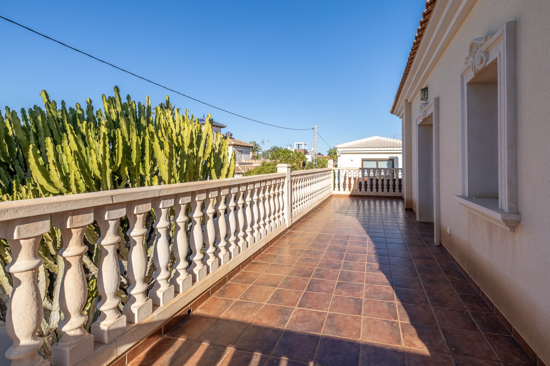 Resale - Villa -
Orihuela Costa - Costa Blanca